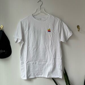 Apple Park exclusive Apple T shirt w rainbow logo